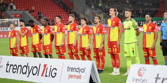 Göztepe, Taraftarı Önünde Farklı Bir Galibiyet Aldı