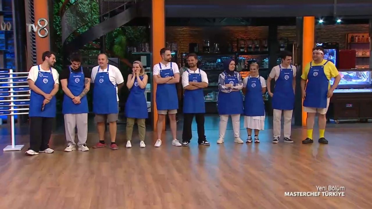 MasterChef Türkiye'de Kaptanlık Oyununu Kim Kazandı Mavi ve Kırmızı Takım Kadroları Belli Oldu!