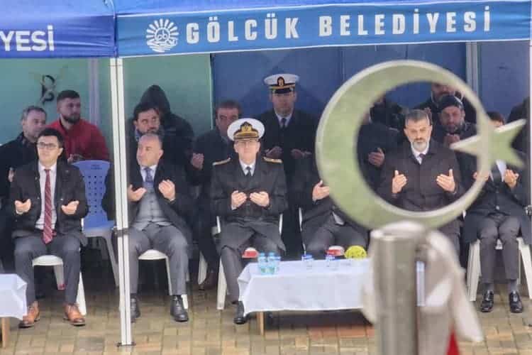 canakkale-zaferi-sehitleri-golcukte-torenlerle-anildi.jpg