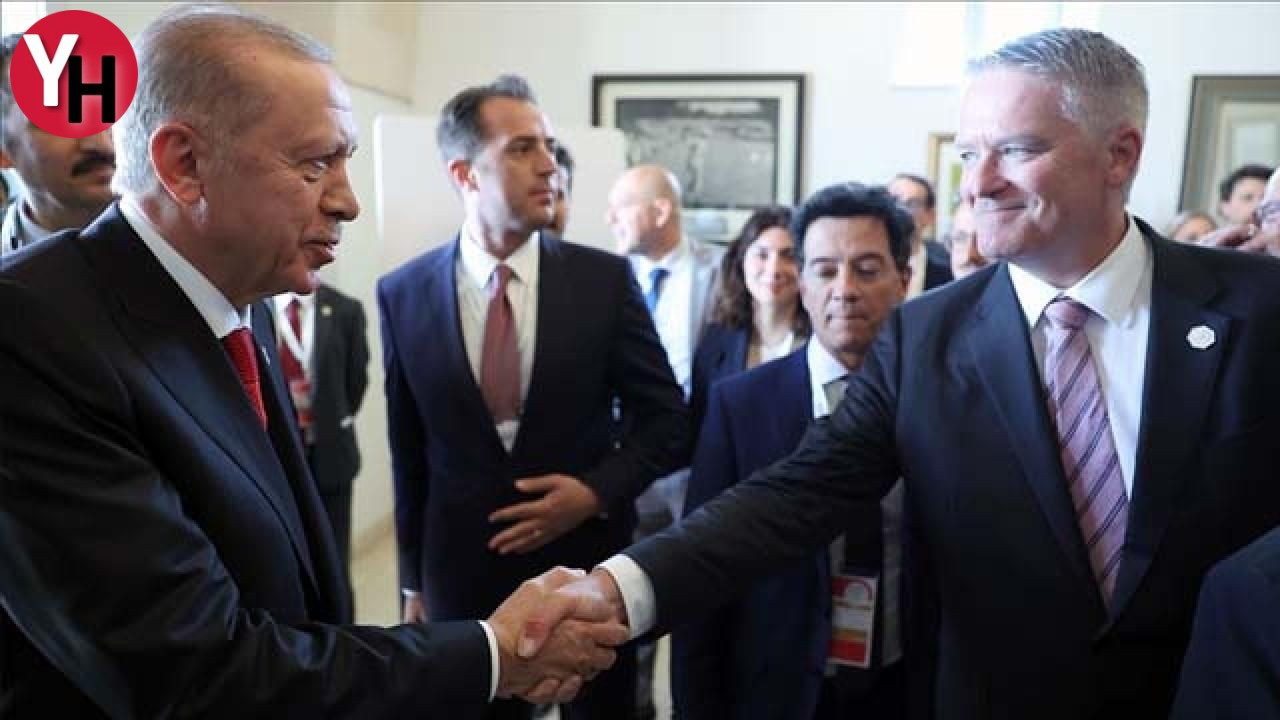 cumhurbaskani-erdogan-g7-zirvesinde-diplomasi-ve-ikili-gorusmeler.jpg