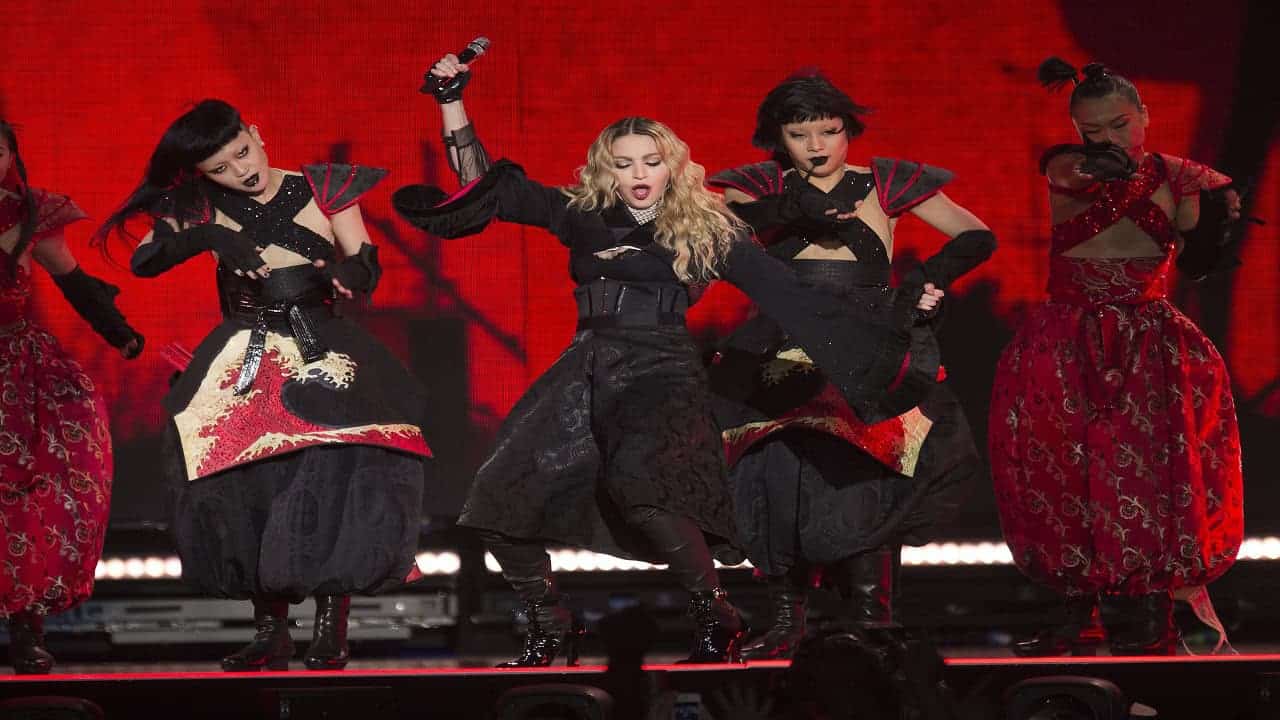 madonna-1.jpg