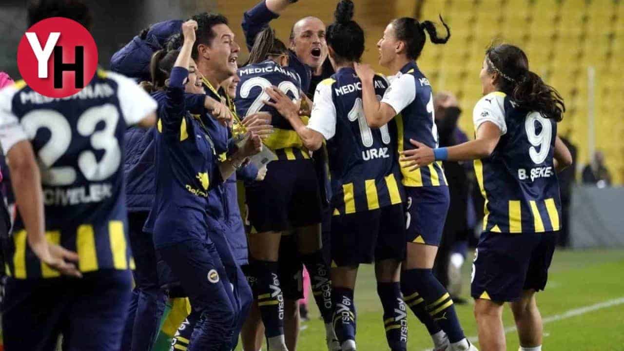 yagmur-urazin-2-goluyle-fenerbahce-besiktasi-maglup-etti.jpg