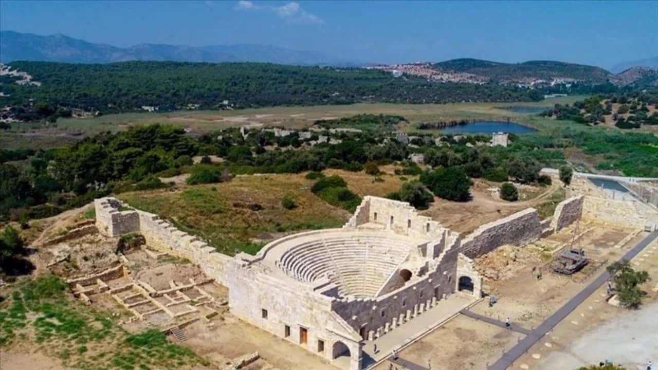 Akdeniz Bölgesi’nin Tarihi Kale ve Antik Kentleri Zaman Yolculuğu