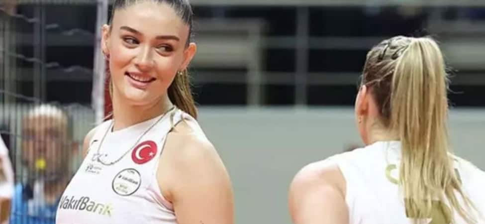 Zehra Güneş 17 Yaşından Beri Voleybolun Baskılarıyla Uğraşıyoruz!