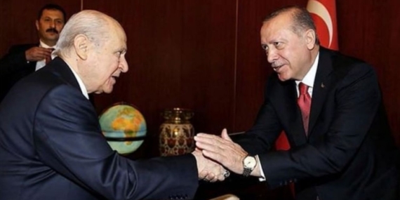 Mümtaz’er Türköne Bahçeli, Erdoğan’ın Bileğini Masaya Yapıştırmak Üzere